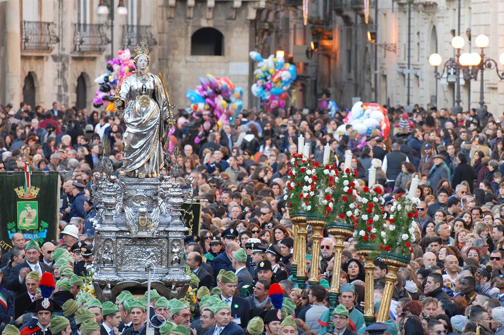 Santa Lucia Christmas in Italy