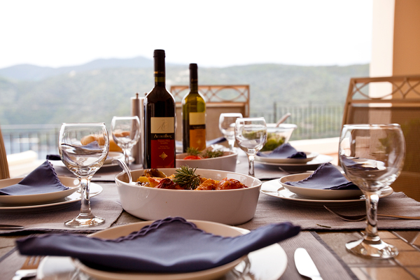 Curated In-Villa Wine Delivery