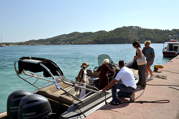 Private Yacht & Boat Charters