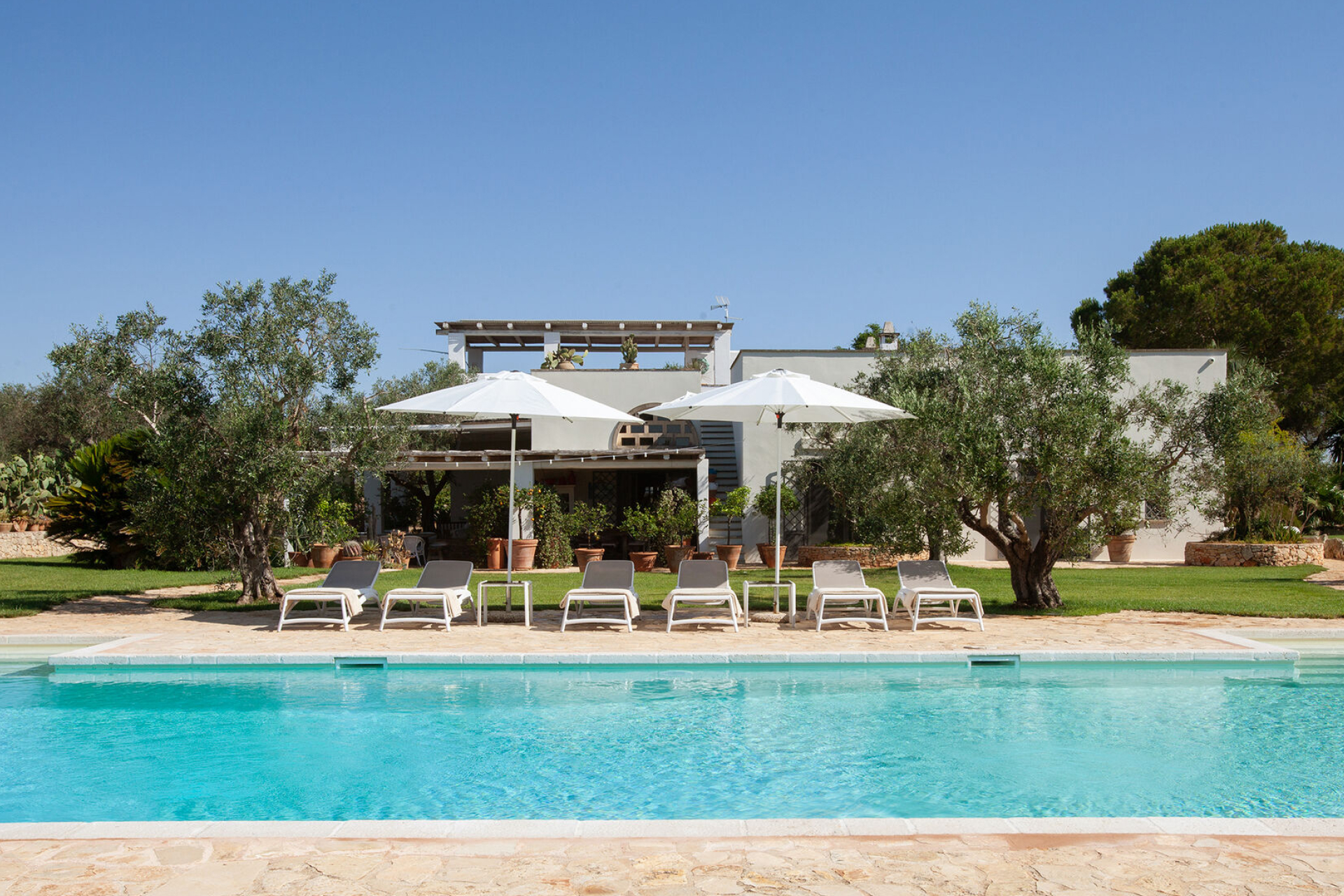 Masseria Cisterna Rossa