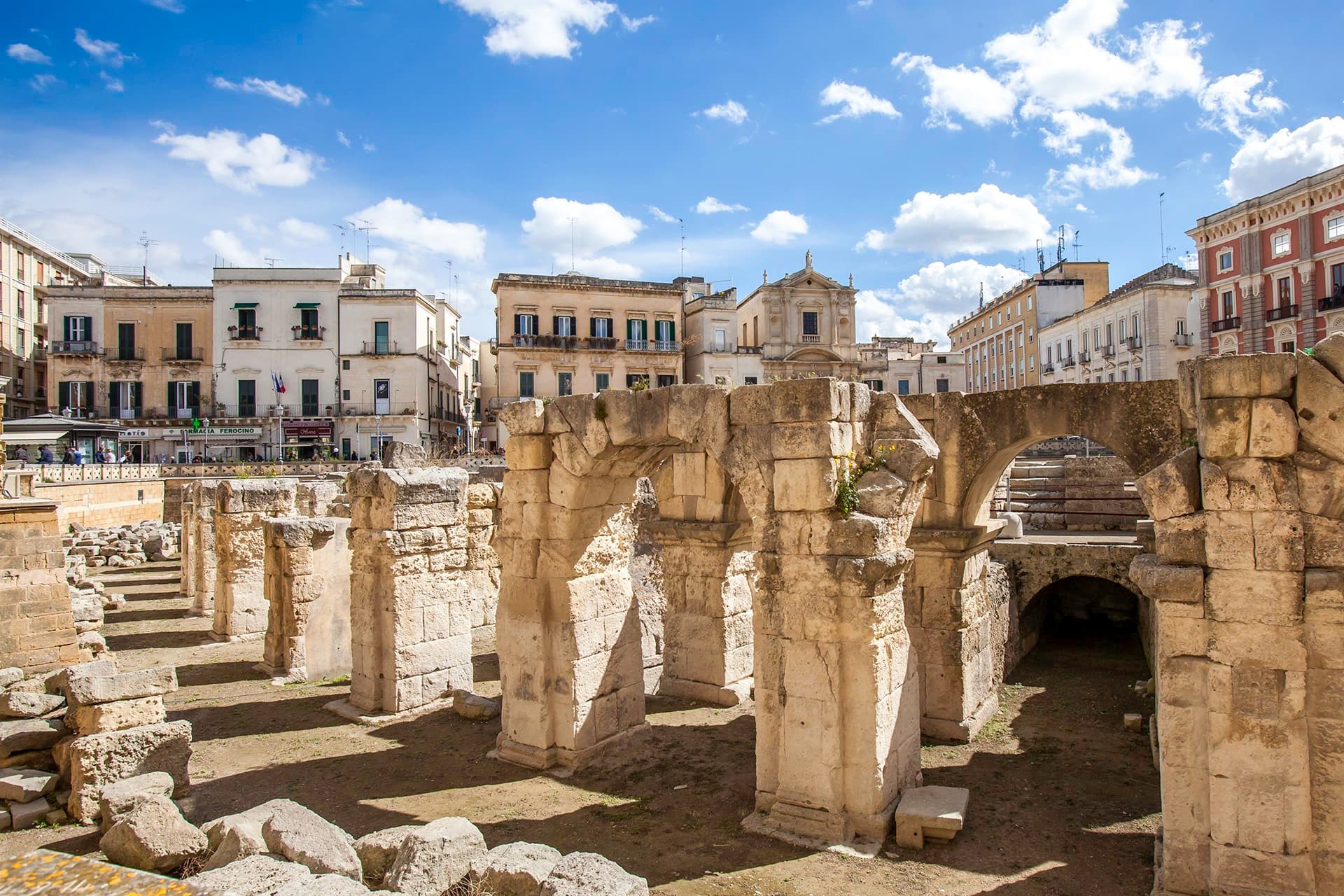 Lecce Travel Guide
