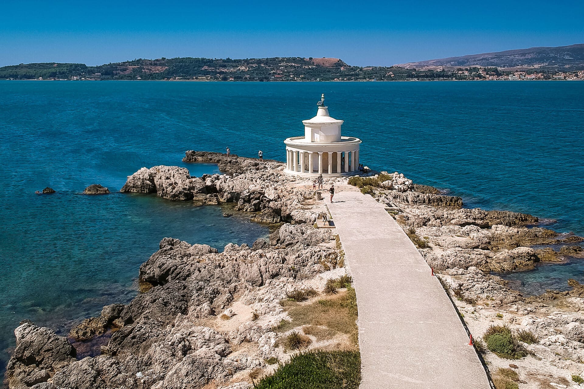 img:https://www.thethinkingtraveller.com/media/Blog%20Images/11%20JUNE%202025/Argostoli.jpg
