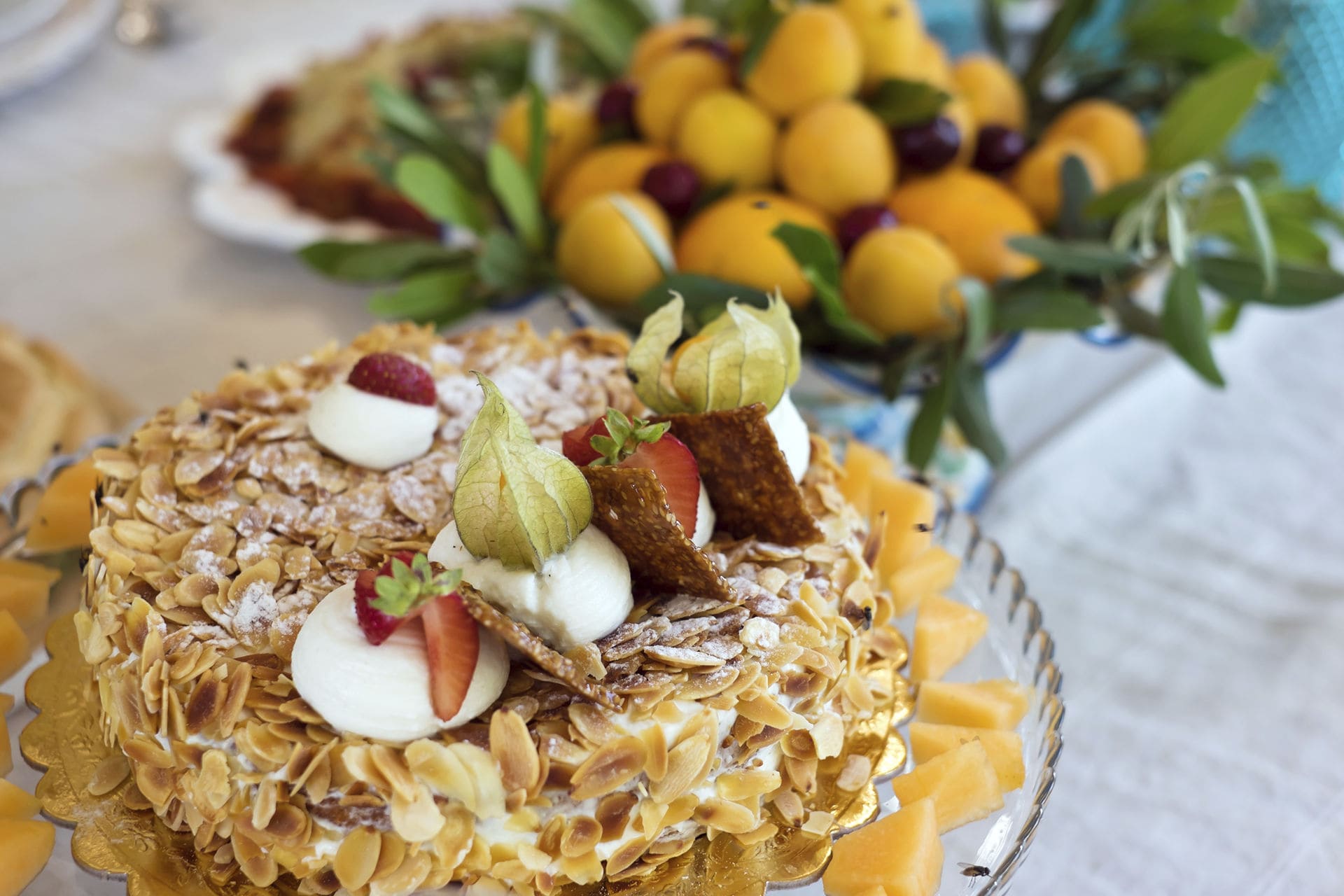 img:https://www.thethinkingtraveller.com/media/Blog%20Images/28%20April%202025/Culinary%20Excelence.jpg