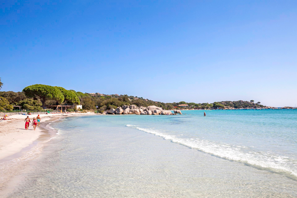 Santa Giulia beach