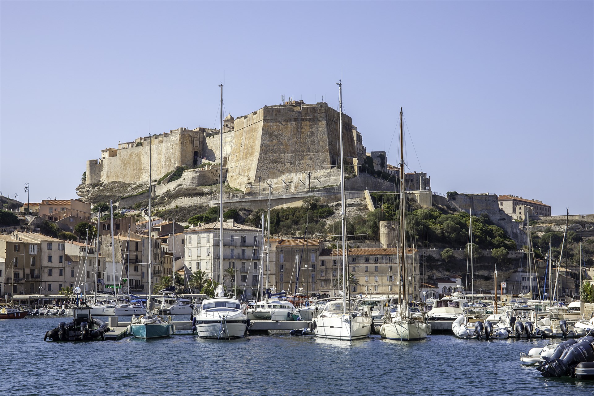 Things to do in Bonifacio
