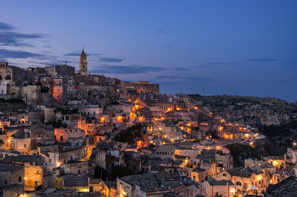 img:https://www.thethinkingtraveller.com/media/Resized/PUGLIA%20local%20areas/Matera/1000/shutterstock_1370389904.jpg