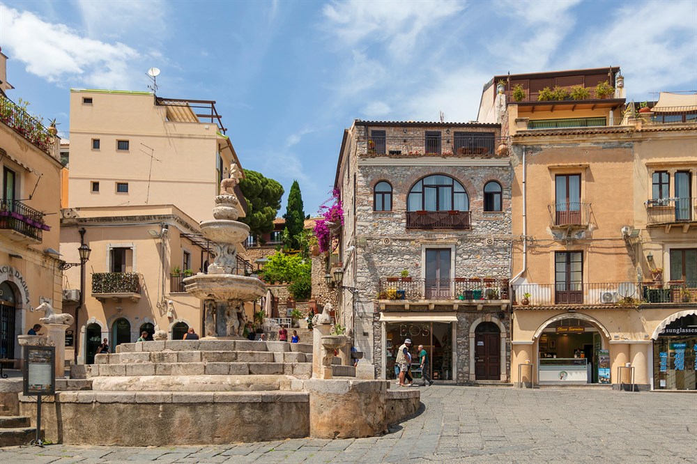 Taormina history